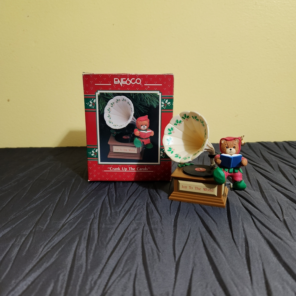 1991 Enesco Treasury "Crank Up The Carols"